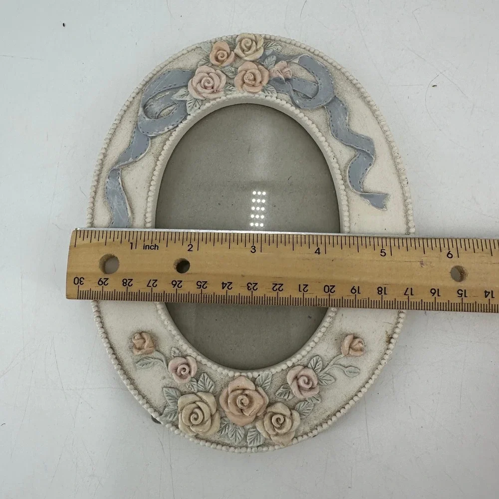 Vintage Style Oval Resin Picture Frame Pink Roses Blue Ribbon Cottagecore Cream